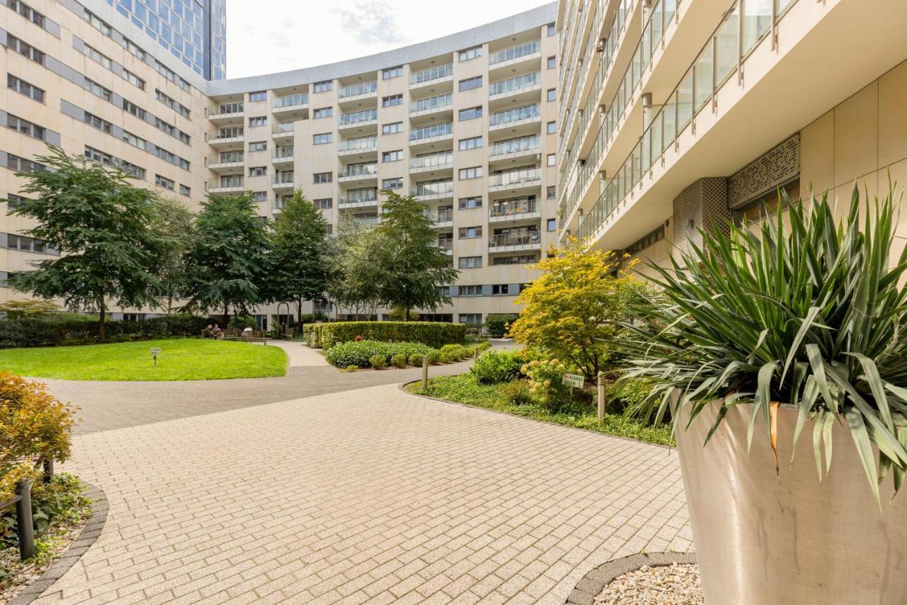 Deluxe Apartment Wronia 45 With Ac, Parking & Balcony By Renters Prestige Варшава Екстер'єр фото